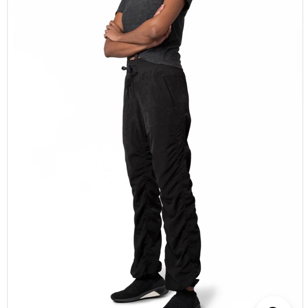 Kyodan Womens Black Ruched Joggers - Picture 11 of 13